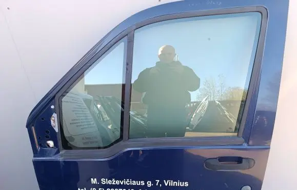 Ford Connect Front door
