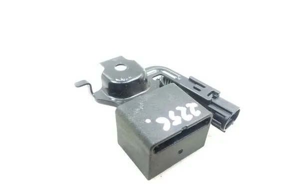 Lexus IS III XE30 Other relay 8293053010