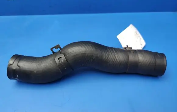 Lexus IS 220D-250-350 Engine coolant pipe/hose