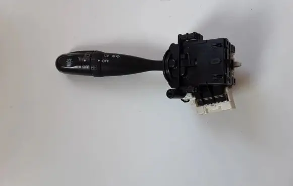 Suzuki Grand Vitara II Indicator stalk 173744