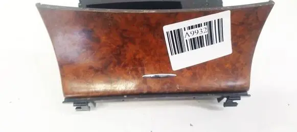 Mercedes-Benz CLS C219 Car ashtray