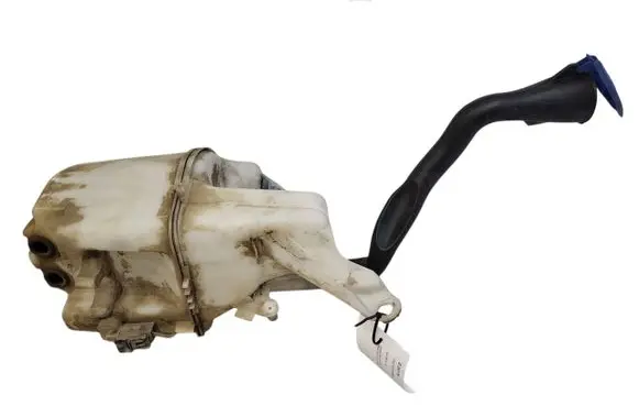 Windshield washer fluid reservoir/tank