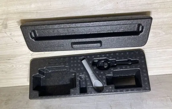 Ford Ecosport Tool set FN1B17005A
