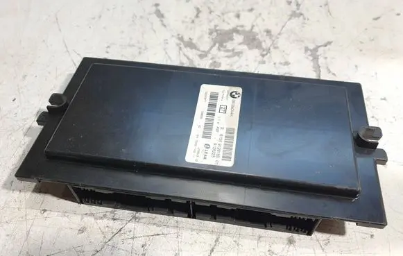 BMW 3 E90 E91 Light module LCM 9128225 61359128185 9128185