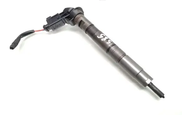Audi A4 S4 B8 8K Fuel injector 03L130277 0445116030