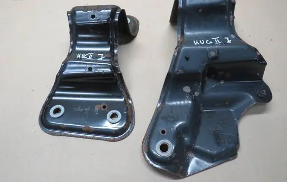 Ford Kuga II Driveshaft support bearing bracket 