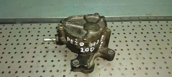 Peugeot 407 Vacuum pump D16515