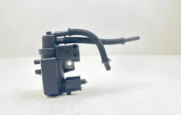 Toyota Corolla Verso AR10 Turbo solenoid valve 70051307