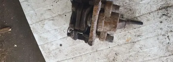 Volvo XC90 Rear brake caliper NOCODE
