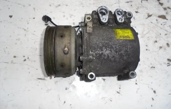 BMW 3 F30 F35 F31 Air conditioning (A/C) compressor (pump) 