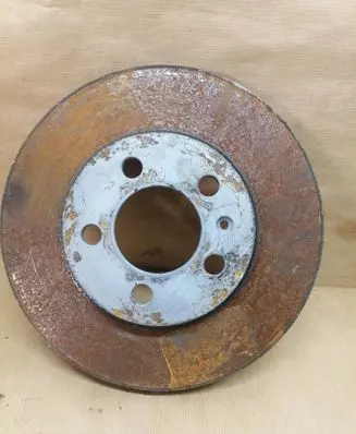 Volkswagen Polo V 6R Front brake disc