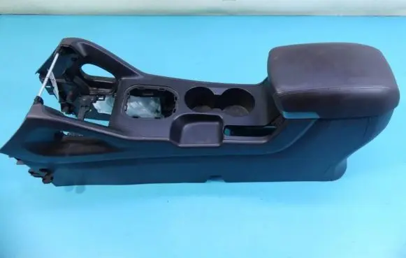 Hyundai ix35 Armrest 84652-2Y000 IMPRK1274540