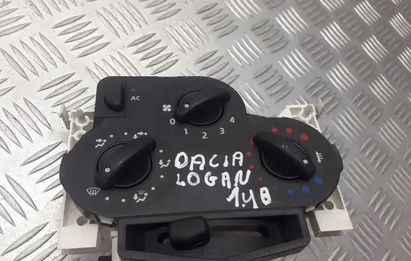 Dacia Logan I Interior fan control switch 69577010