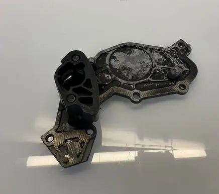 Mercedes-Benz E W211 Timing chain cover A6460160206 6460160206