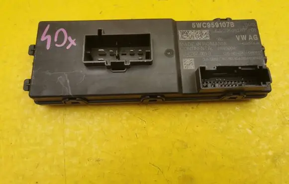 Volkswagen Tiguan Tailgate/trunk control unit/module 5WC959107B A2C76711619