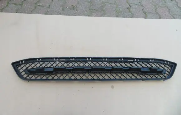 BMW X1 E84 Front bumper lower grill 51117303753