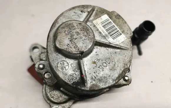 Nissan X-Trail T31 Vacuum pump 8200796080