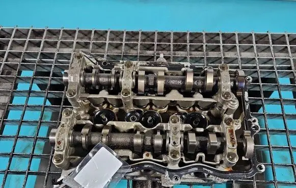 Dacia Sandero Engine head B4DE411 IMPRK1475571