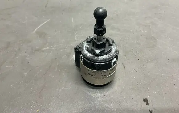 Tesla Model Y Headlight level adjustment motor 74862103AA