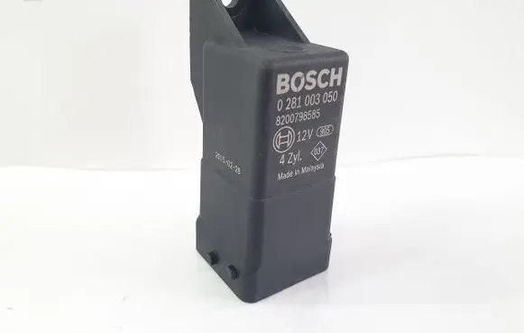 Opel Vivaro Other relay 8200798585