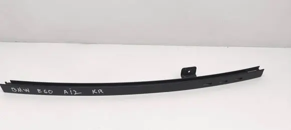 BMW 5 E60 E61 Rear door windshield rail 13243073