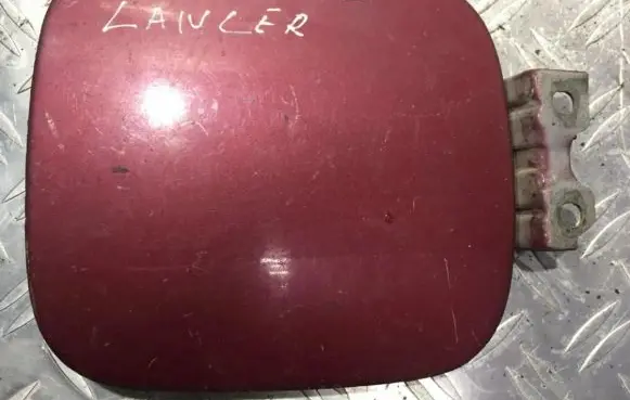 Mitsubishi Lancer Fuel tank cap