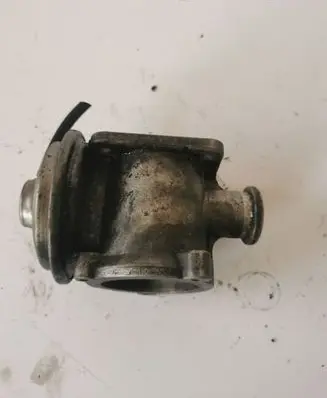 BMW 5 E60 E61 EGR valve 7791480