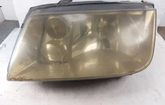 Volkswagen Bora Headlight/headlamp 083411106L