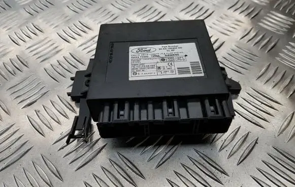 Ford Mondeo MK II Comfort/convenience module 98AG15K600DD 5WK47230D