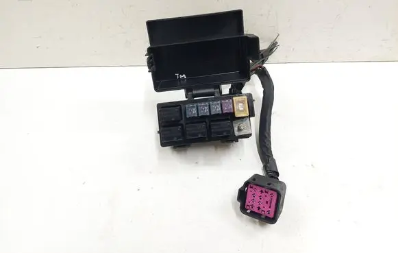Chevrolet Captiva Relay mounting block DC12V35A