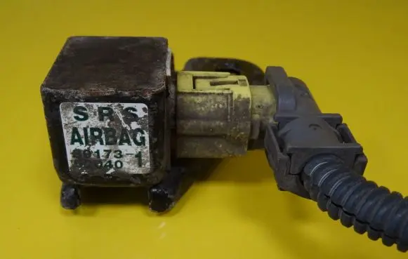 Toyota Yaris Airbag deployment crash/impact sensor 8917352040