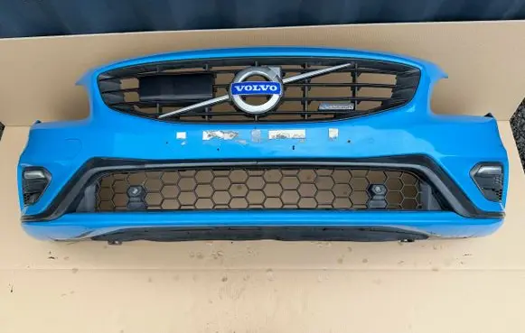 Volvo S60 Front bumper 31383136