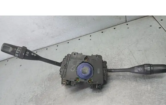 Nissan Almera Wiper turn signal indicator stalk/switch
