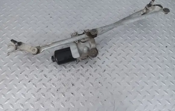 Front wiper linkage