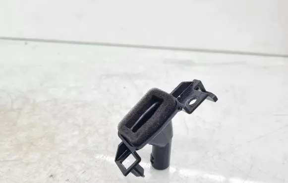 Polestar 2 Rain gutter 31108674