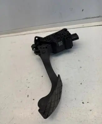 Skoda Kamiq Accelerator throttle pedal 2Q1723503 X52CC0 20234A1