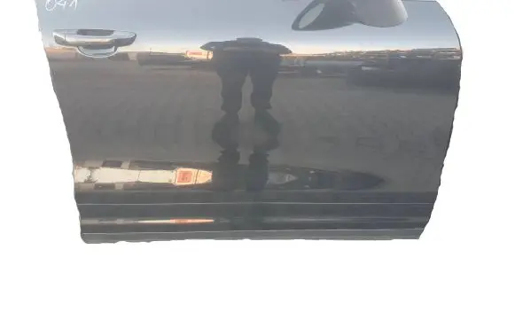 Porsche Cayenne (92A) Front door
