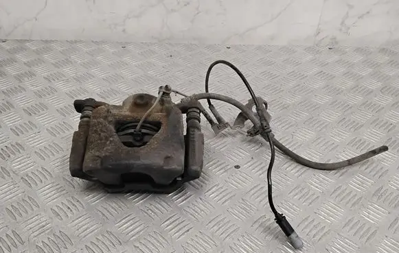 BMW 2 F45 Front brake caliper 