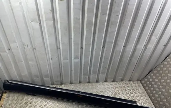 Mercedes-Benz C W205 Sill A2056907202