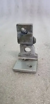 Audi A4 S4 B5 8D Rear door lower hinge 8D0633402A