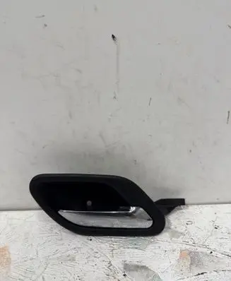 BMW 5 E39 Front door interior handle 8226050