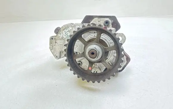 Renault Scenic II - Grand scenic II Fuel injection high pressure pump 8200659766 0445010087 H8200256255