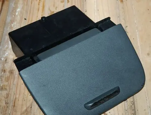 Volvo S70 V70 V70 XC Car ashtray 9158406 6795