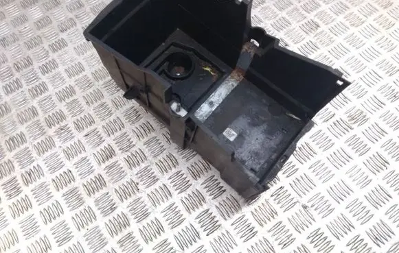 Ford Focus Battery box tray 4M5110723BC