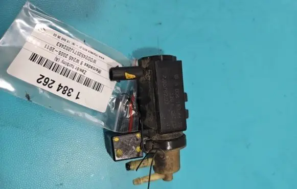 Mercedes-Benz B W245 Turbo solenoid valve A0061536628 IMPRK1384262