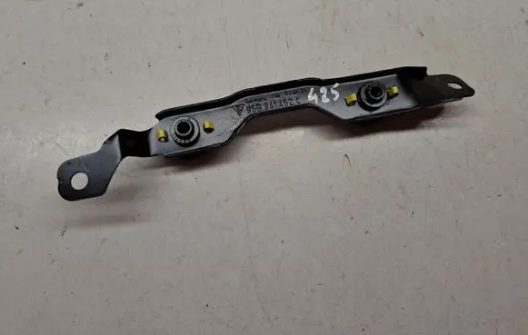 Porsche Macan (95B) Headlight/headlamp mounting bracket 95B941452C