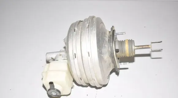 BMW 5 GT F07 Brake booster 32666324 6782289 34336782289