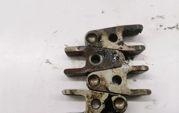 Mercedes-Benz B W245 Fuel Injector clamp holder