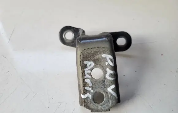 Toyota Auris E180 Front door upper hinge