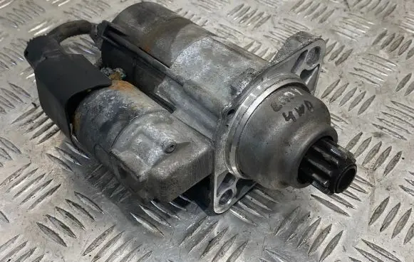 Volkswagen Caddy Starter motor 02M911023N TS18E3